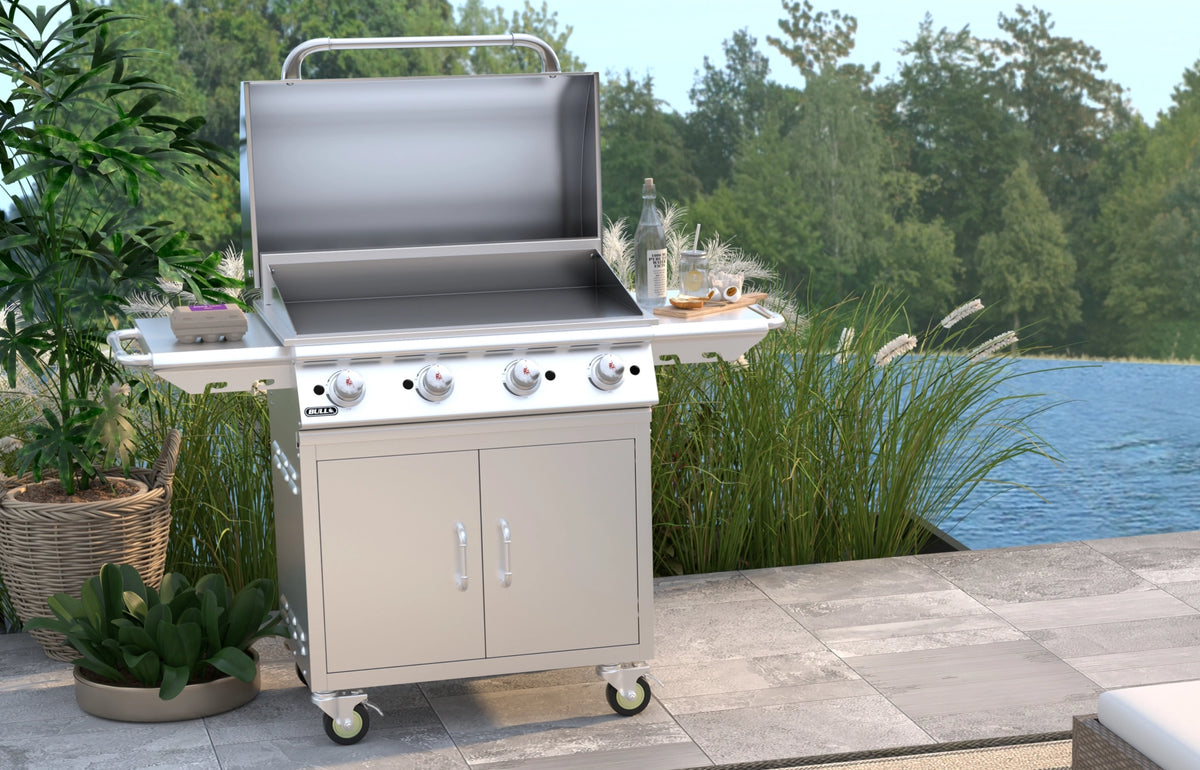 Freestanding Gas Griddle Bull 30" Griddle Complete Cart, 60,000 BTU Chromium-Plated Flat Top, 73010 / 73011