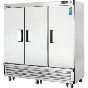 Reach-In Freezer-Everest EBF3 Bottom-Mount 3-Door Solid Door Upright Reach-In Freezer - 71 Cu. Ft., 115-60-1