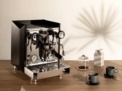 Rocket Espresso Giotto FAST R Semi-Automatic Espresso Machine - Black (110V) ROC-GIOFSTR-BK