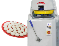 BakeMax BMBD030 Floor Model 30-Division Semi-Automatic Dough Divider Rounder (220V)