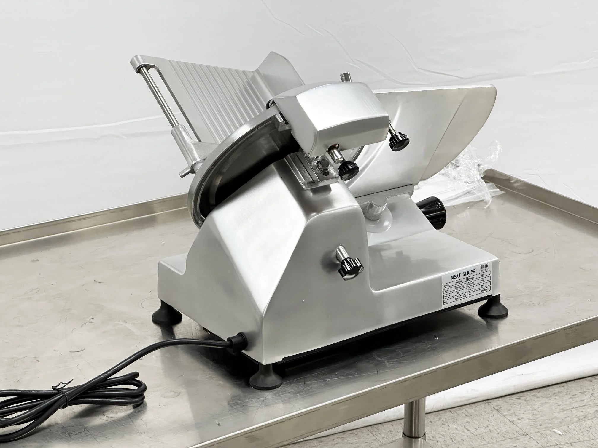 BakeMax BMMSM10 Commercial Countertop Gravity Feed 10" Meat Slicer, 120V
