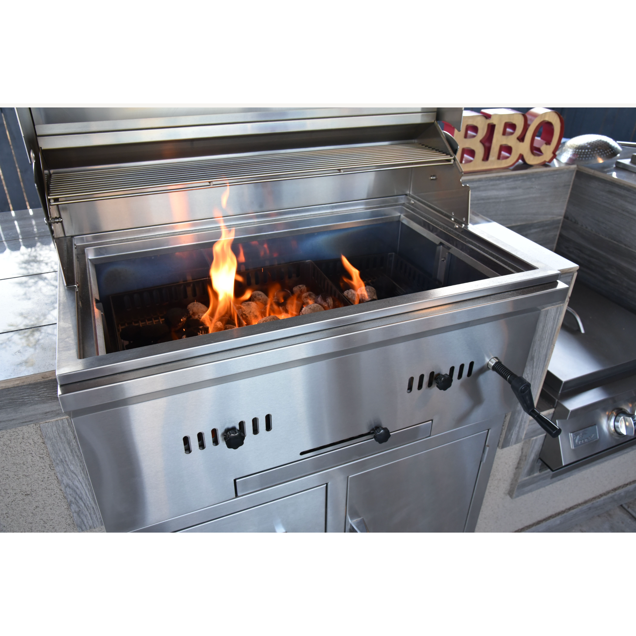 Built-In BBQ Grill Islands-KoKoMo 32” Built in Charcoal Grill KO-CHAR32