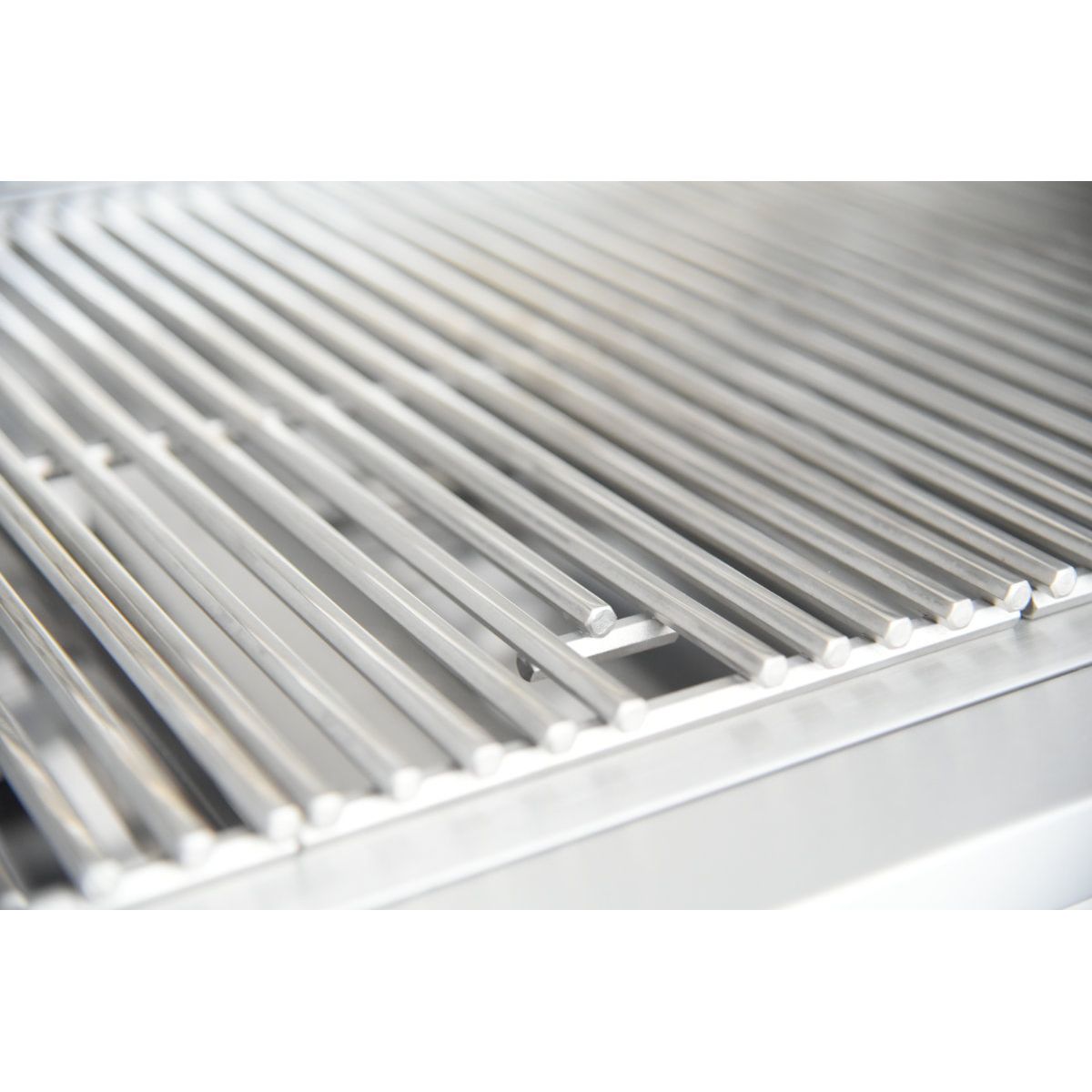 KoKoMo 32" Professional Built-In Gas Grill, 4 Burner (KO-PRO-4BG)