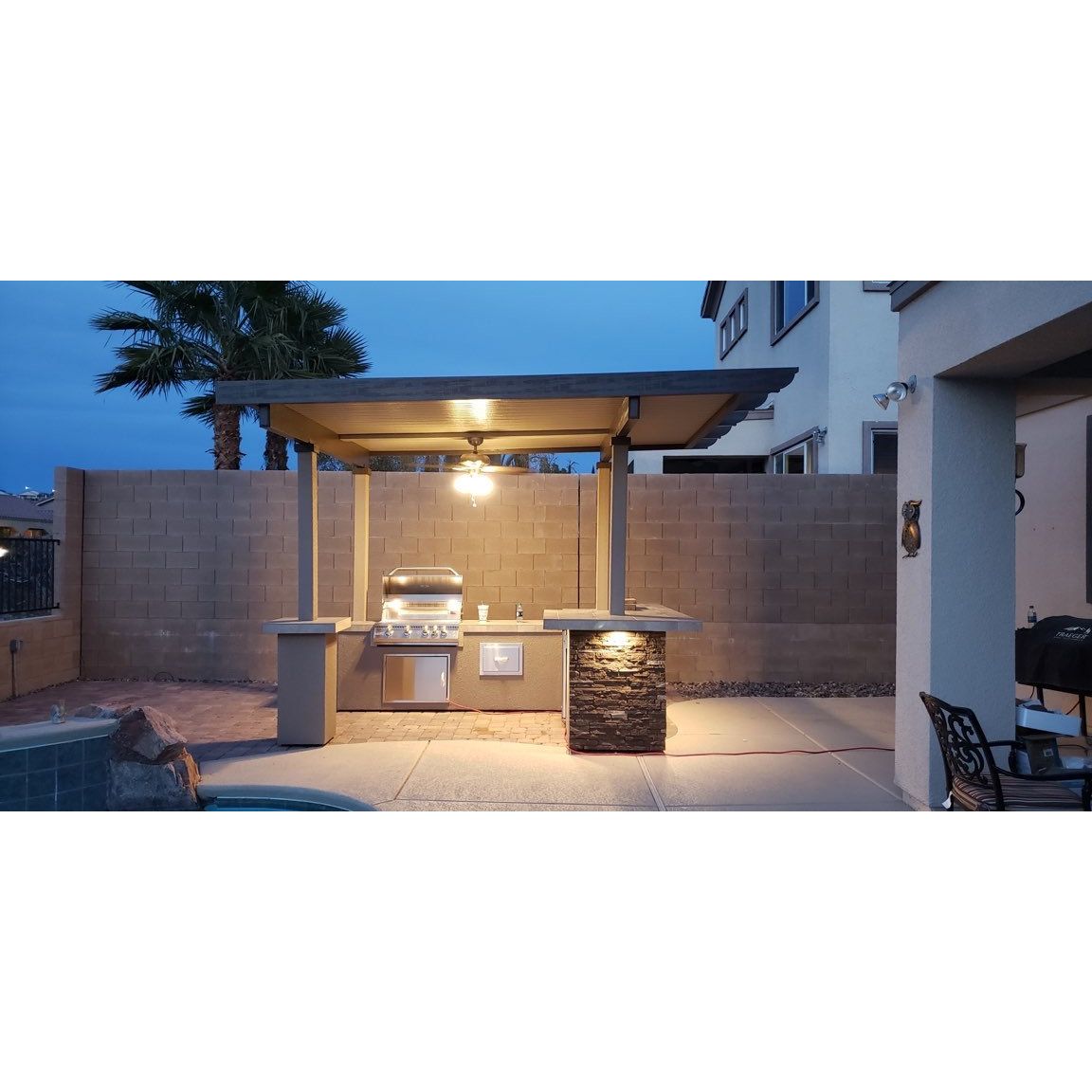 KoKoMo Aruba BBQ Island with 12' x 12' Pergola & Built-In Grill