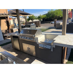 KoKoMo Sports Bar Outdoor Kitchen