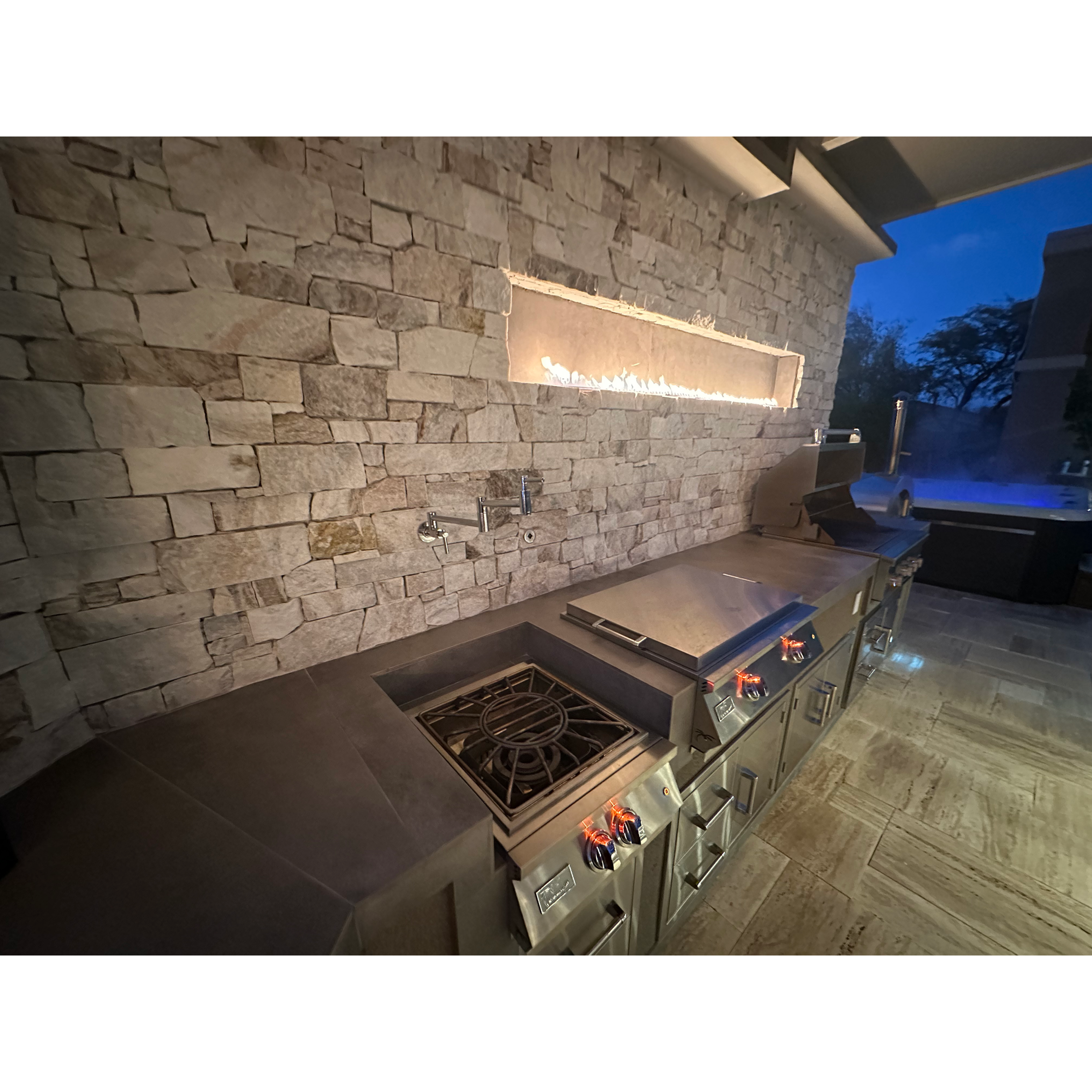Outdoor Kitchen Islands-KoKoMo Luxury Outdoor Kitchen BBQ Grill Island Lux-Outdoor-Kitchen-Grill