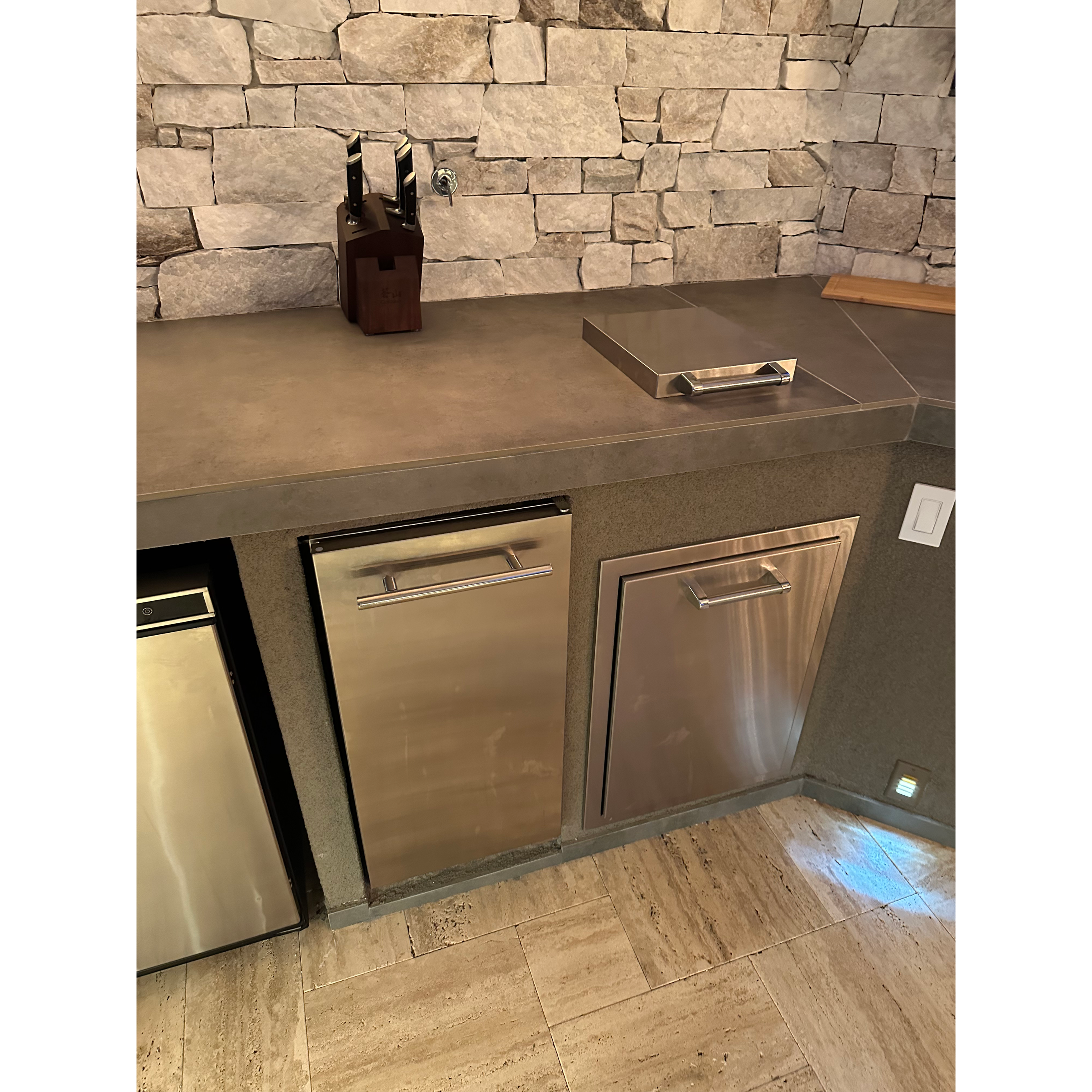 Outdoor Kitchen Islands-KoKoMo Luxury Outdoor Kitchen BBQ Grill Island Lux-Outdoor-Kitchen-Grill