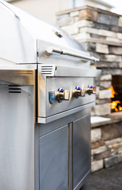 Freestanding Gas Grills American Made Grills Atlas 36" Freestanding Gas Grill, 54,000 BTU, Natural Gas or Propane, ATSFS36